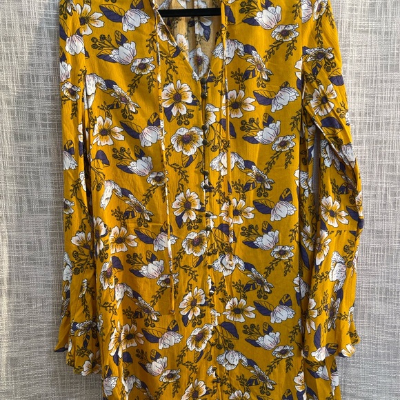 Floral flowy top - Picture 2 of 6